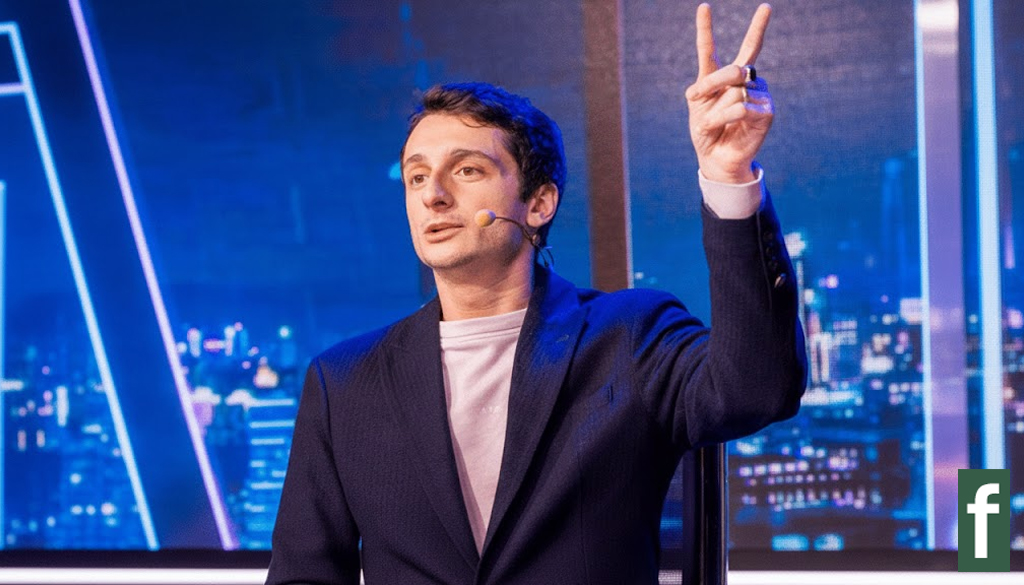 Âge Maxime Biaggi : âge réel, parcours et évolution d’un créateur populaire